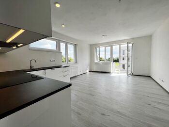 Pronájem bytu 2+kk v osobním vlastnictví, 64 m2, Cerhenice