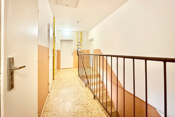 Prodej bytu 2+kk v osobním vlastnictví, 37 m2, Odolena Voda