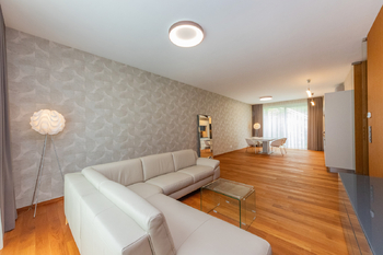 Prodej bytu 5+kk v osobním vlastnictví, 172 m2, Praha 4 - Braník