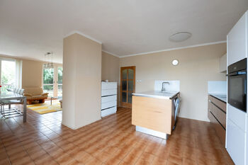 Prodej domu, 160 m2, Břežany