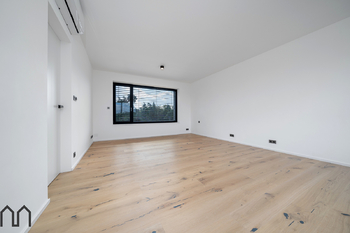 Prodej bytu 3+kk v osobním vlastnictví, 162 m2, Mukařov