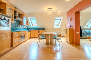 Pronájem bytu 5+kk v osobním vlastnictví, 280 m2, Teplice