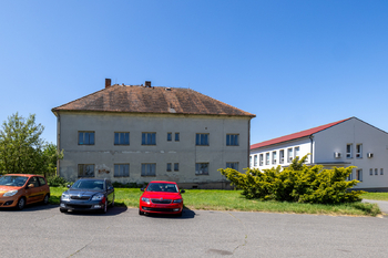 Prodej domu, 308 m2, Kladruby
