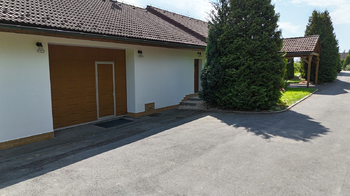 Prodej komerčního objektu, 298 m2, Pavlov