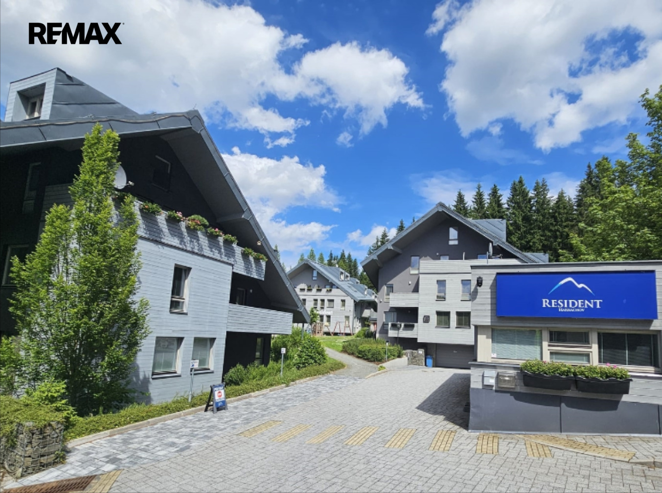 Prodej bytu 1+kk, 32 m2, Harrachov