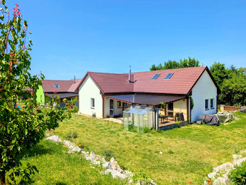 Prodej domu, 113 m2, Koněprusy