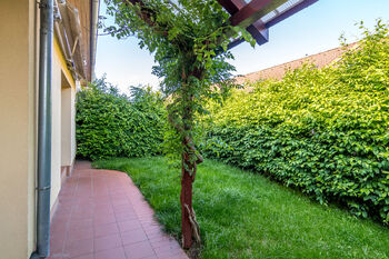 Pronájem domu, 110 m2, Praha 9 - Újezd nad Lesy