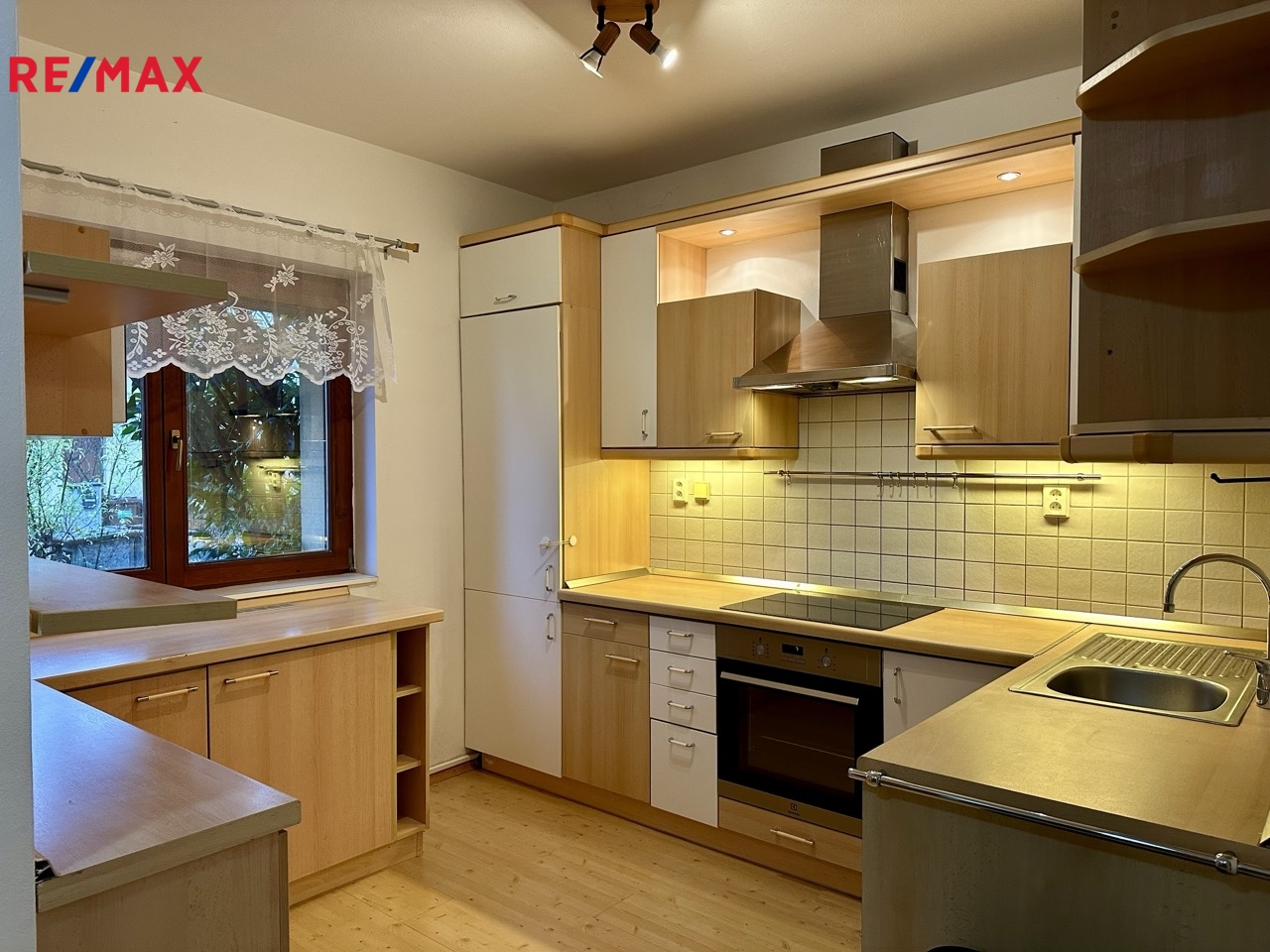 Pronájem domu, 110 m2, Praha 9 - Újezd nad Lesy