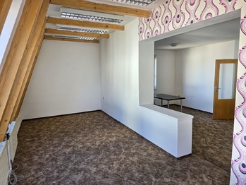 Prodej komerčního objektu, 78 m2, Žďár nad Sázavou