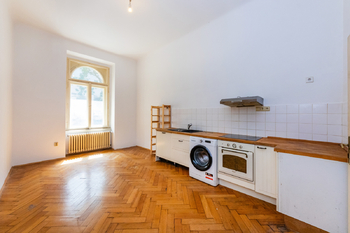 Prodej bytu 3+1 v osobním vlastnictví, 80 m2, Praha 2 - Vinohrady