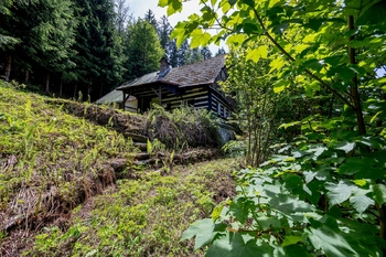 Prodej pozemku, 1600 m2, Poniklá