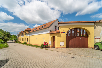 Prodej bytu 3+kk v osobním vlastnictví, 85 m2, Praha 5 - Zličín