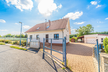 Prodej domu, 217 m2, Kladno