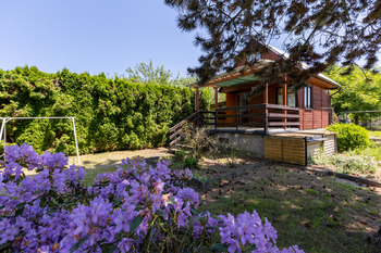 Prodej pozemku, 805 m2, Dolní Hbity