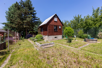 Prodej pozemku, 805 m2, Dolní Hbity