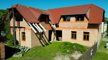 Prodej komerčního objektu, 185 m2, Předklášteří
