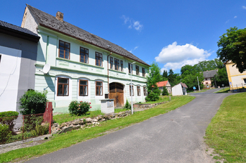 Prodej domu, 1042 m2, Drahobuz