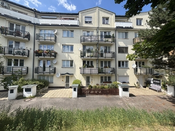 Prodej bytu 3+kk v osobním vlastnictví, 90 m2, Praha 5 - Zbraslav