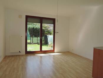 Pronájem bytu 1+kk v osobním vlastnictví, 28 m2, Hostivice