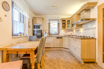 Prodej domu, 210 m2, Pšovlky