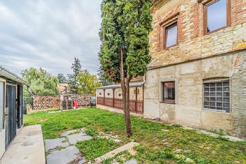 Prodej domu, 199 m2, Vraný