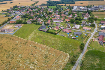 Prodej pozemku, 10000 m2, Zbizuby