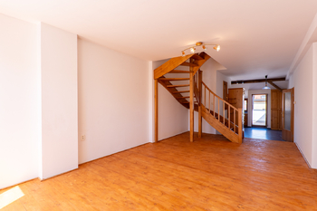 Prodej bytu 2+kk v osobním vlastnictví, 80 m2, Praha 7 - Bubeneč