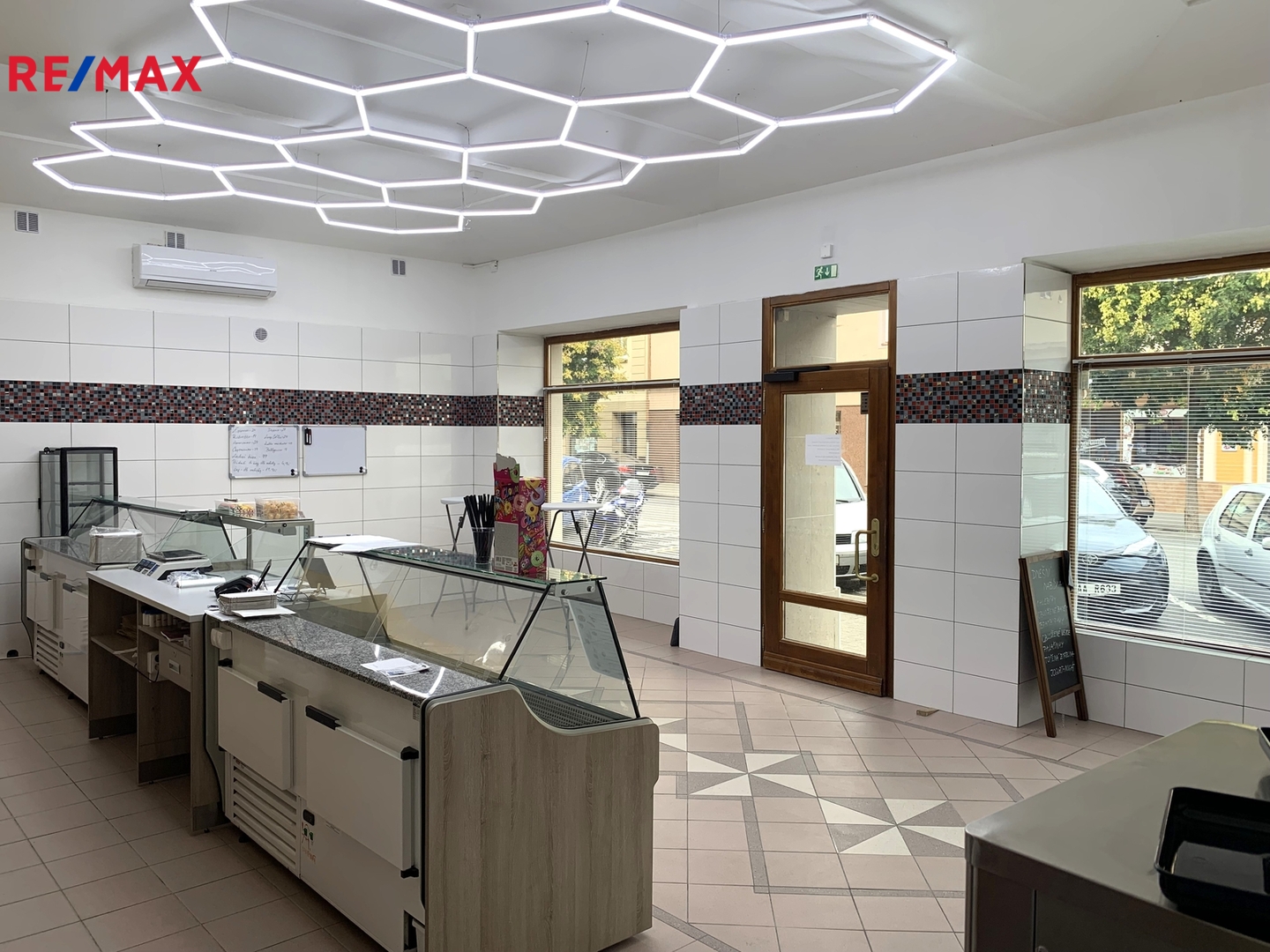 Pronájem komerčního objektu, 156 m2, Lovosice