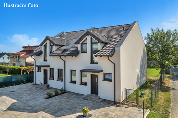 Prodej domu, 105 m2, Škvorec