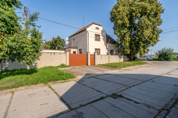 Prodej domu, 151 m2, Lužná