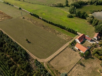 Prodej pozemku, 1147 m2, Obořiště