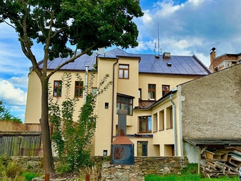 Prodej nájemního domu, 333 m2, Hlinsko