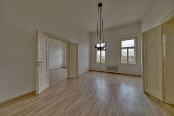 Prodej bytu 3+1 v osobním vlastnictví, 115 m2, Praha 5 - Smíchov