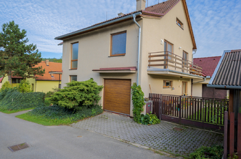 Prodej domu, 180 m2, Zbraslavec