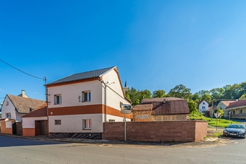 Prodej domu, 108 m2, Klobuky