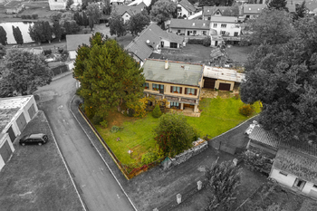 Prodej domu, 307 m2, Zlosyň