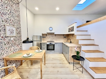 Pronájem bytu 1+kk v osobním vlastnictví, 36 m2, Praha 8 - Kobylisy