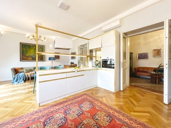 Prodej bytu 3+kk v osobním vlastnictví, 119 m2, Praha 5 - Smíchov