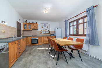 Prodej domu, 172 m2, Pňovany