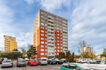 Prodej bytu 2+kk v osobním vlastnictví, 52 m2, Praha 10 - Záběhlice