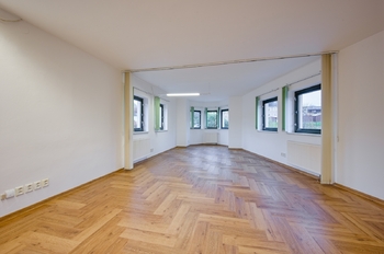 Pronájem komerčního objektu, 55 m2, Aš