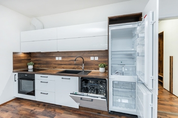 Pronájem bytu 1+kk v osobním vlastnictví, 42 m2, Liberec