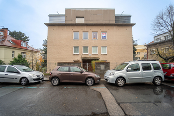 Prodej bytu 2+1 v osobním vlastnictví, 54 m2, Praha 5 - Smíchov