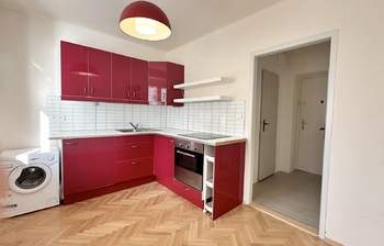 Pronájem bytu 1+1 v osobním vlastnictví, 32 m2, Kladno