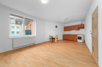 Pronájem bytu 1+kk v družstevním vlastnictví, 41 m2, Přeštice