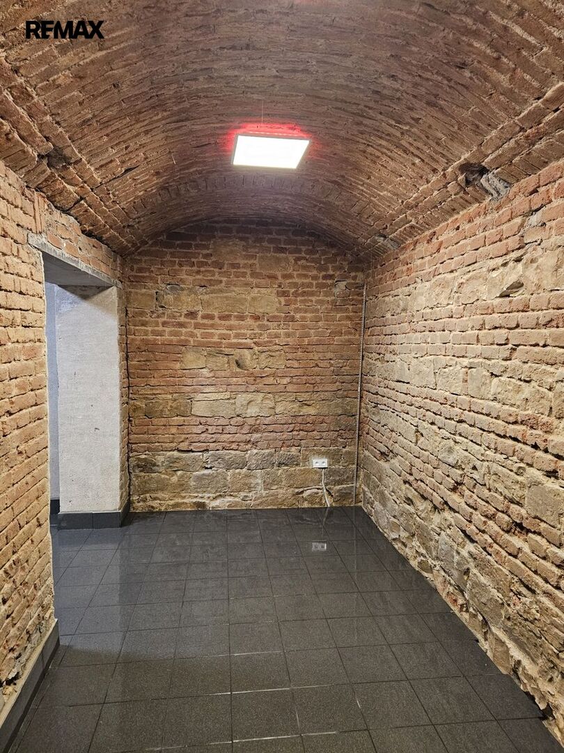 Pronájem obchodního prostoru, 110 m2, Praha