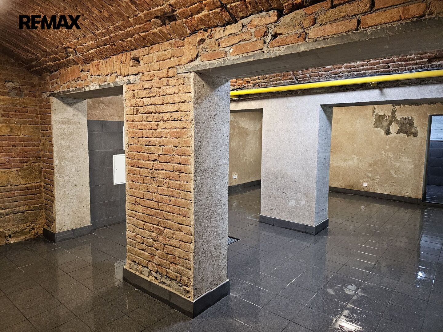 Pronájem obchodního prostoru, 110 m2, Praha