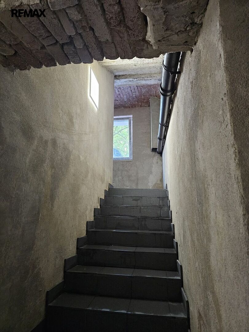 Pronájem obchodního prostoru, 110 m2, Praha