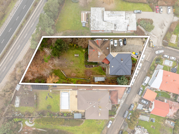 Prodej komerčního objektu, 253 m2, Praha 5 - Zbraslav