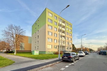 Prodej bytu 3+kk v osobním vlastnictví, 64 m2, Praha 9 - Kyje